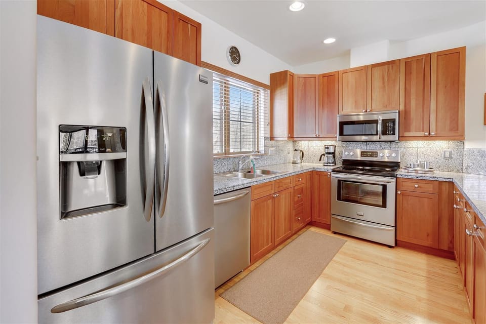 Kitchen - Highland Greens 66 - Breckenridge Vacation Rental