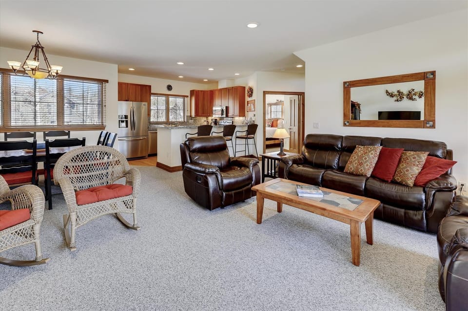Living Room - Highland Greens 66 - Breckenridge Vacation Rental