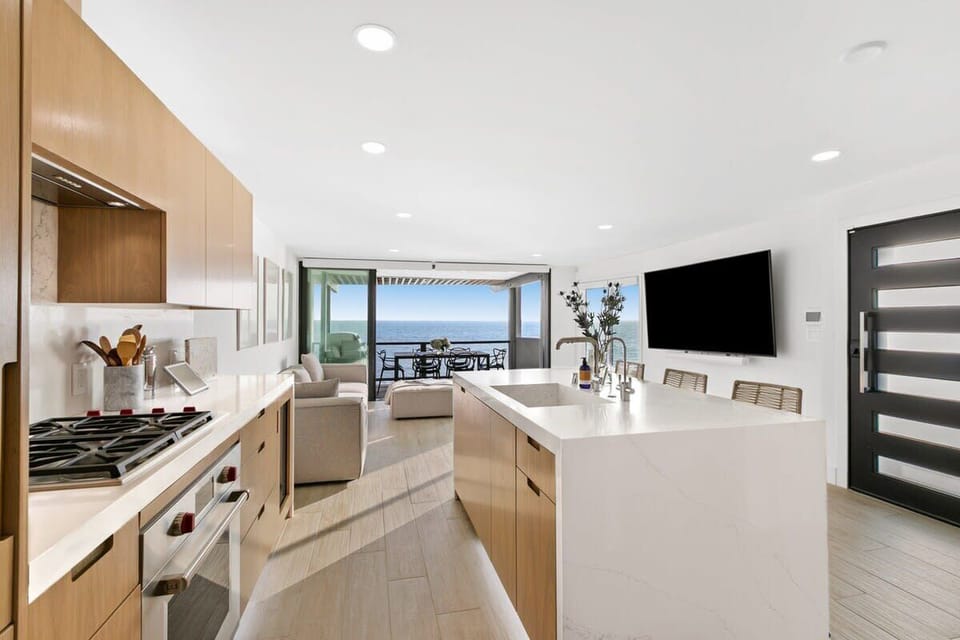 Brand new kitchen remodel with top of the line appliances.