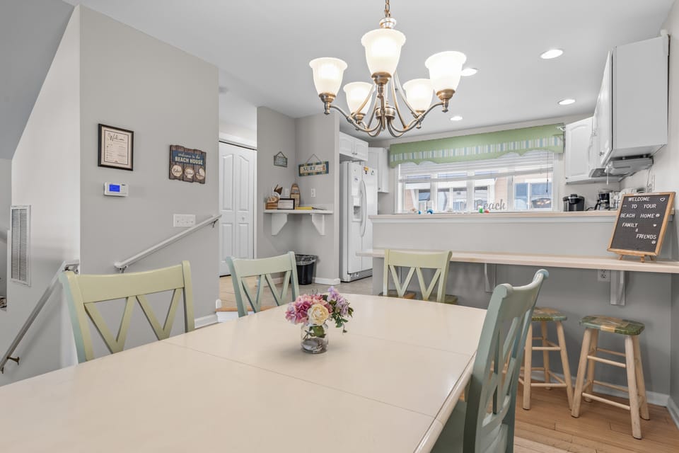 Dinning Area (1)