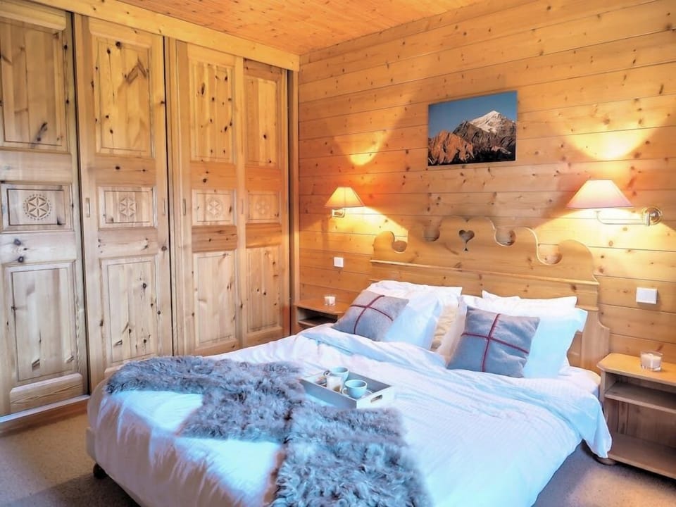 Cosy double bedroom