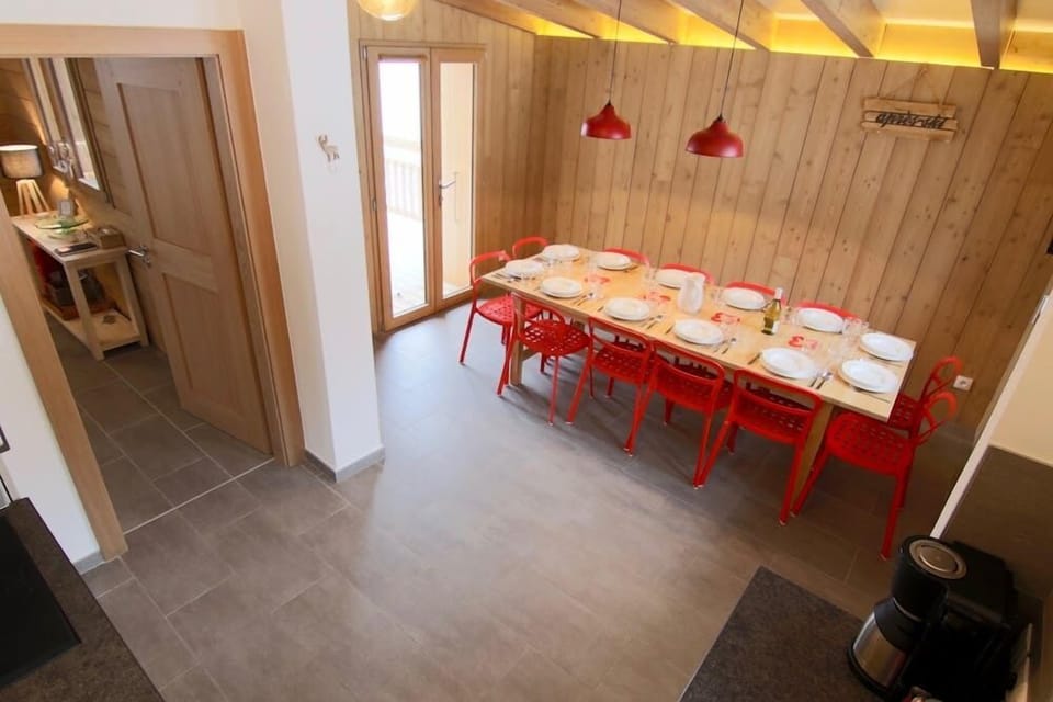 Spacious kitchen