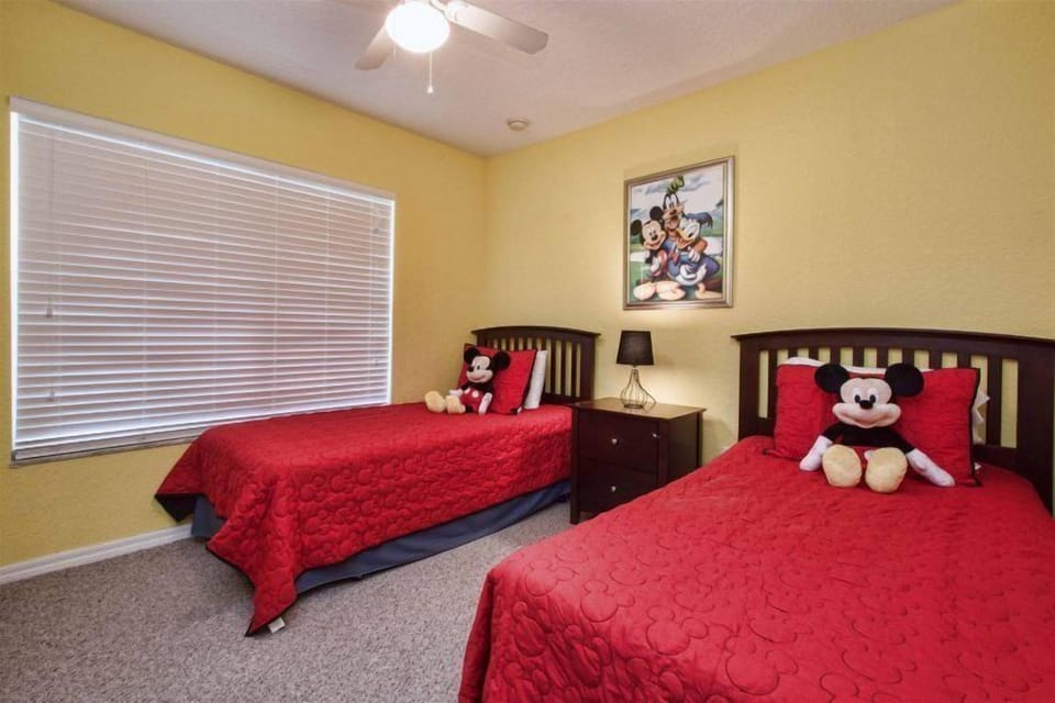 Townhome, 4 Bedrooms, Non Smoking, Kitchen | 4 bedrooms, iron/ironing board, cribs/infant beds, free WiFi