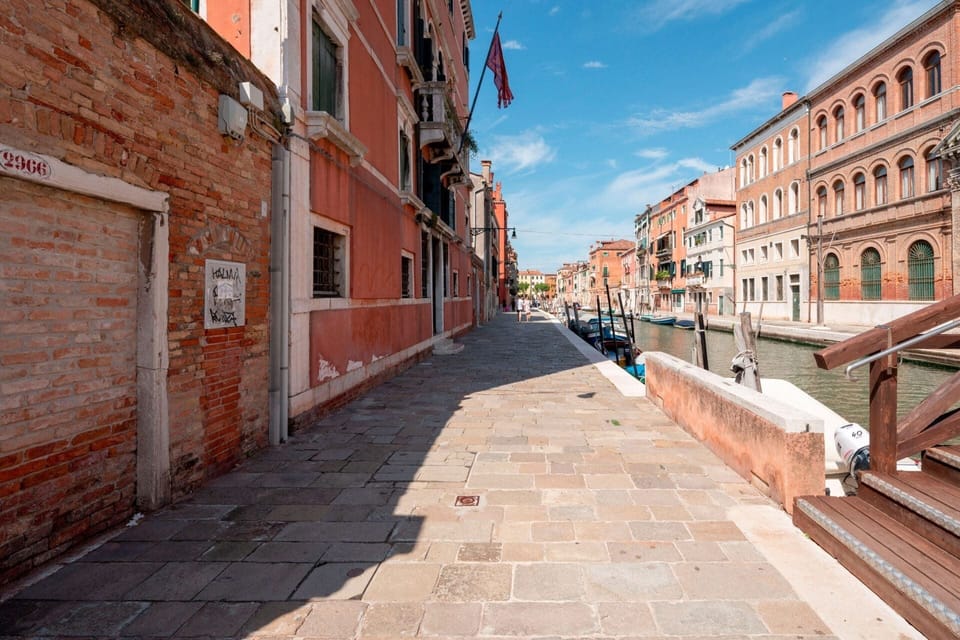 Apartment, 1 Bedroom | Street view
