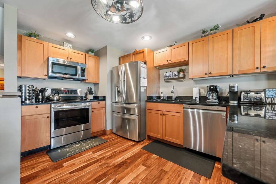 Fully equipped kitchen