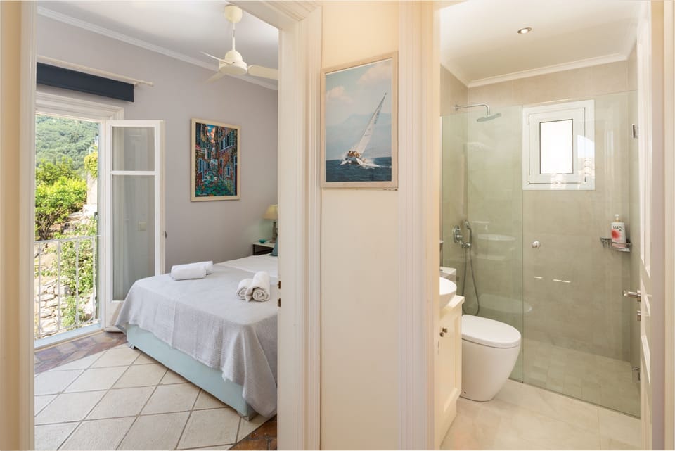 Kalami Beach - Villa Almyra Apartment hotel in Peloponnese, Western Greece and the Ionian