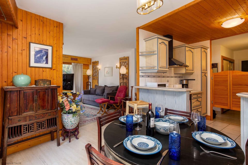 Open plan living dining room