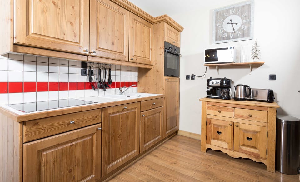 Well equipped kitchen