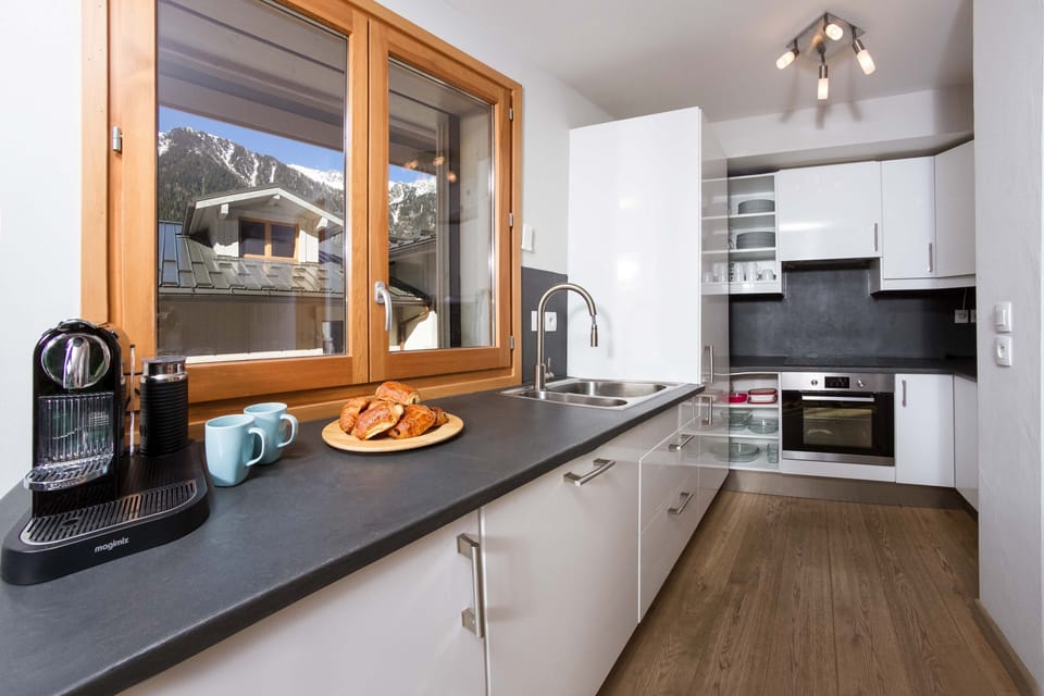 Well equipped kitchen