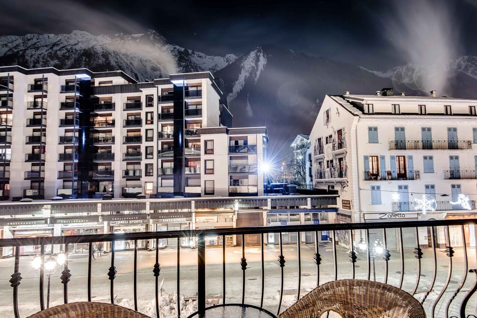 Balcony overlooks Chamonix's thriving pedestrian high street