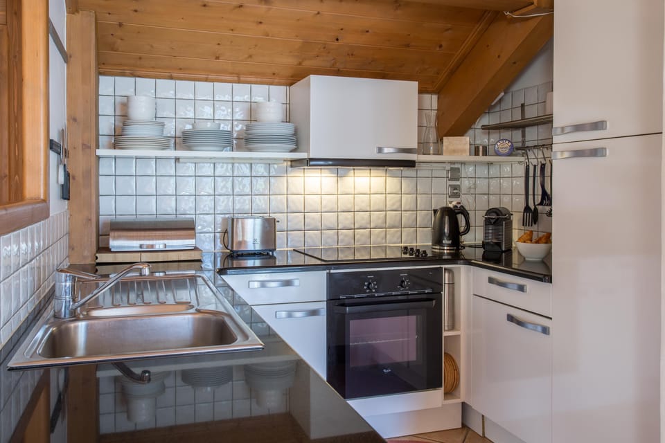 Well equipped kitchen