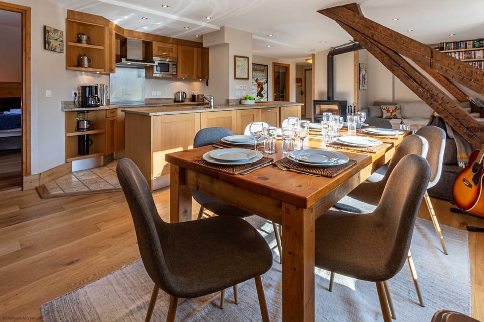 Open plan dining kitchen