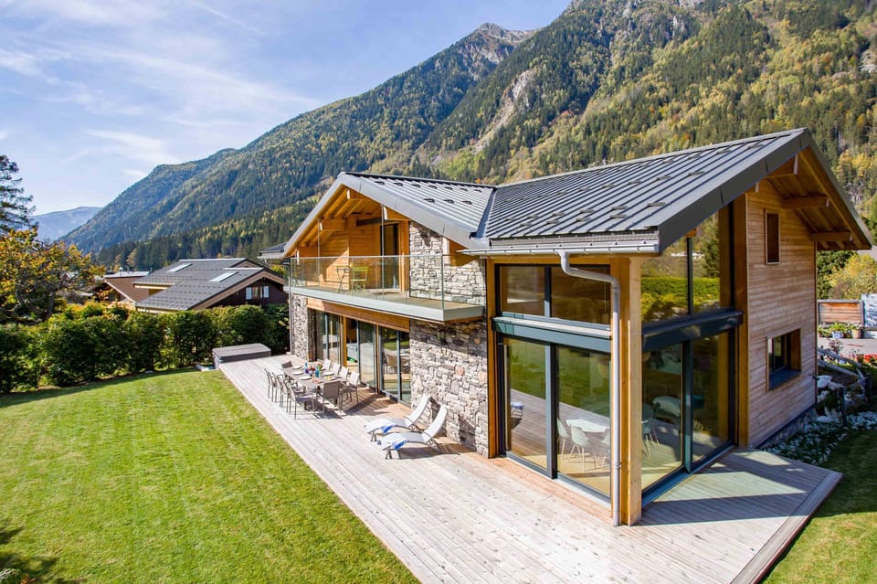 The extra height in the dining area means you can enjoy mountain views with every meal