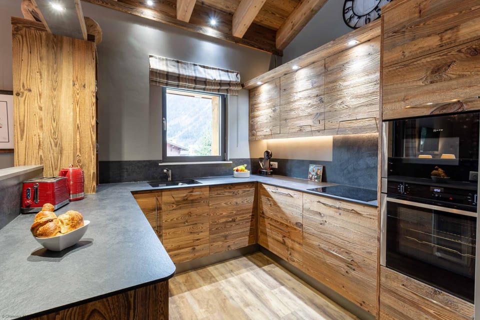 Upstairs Fully equipped kitchen