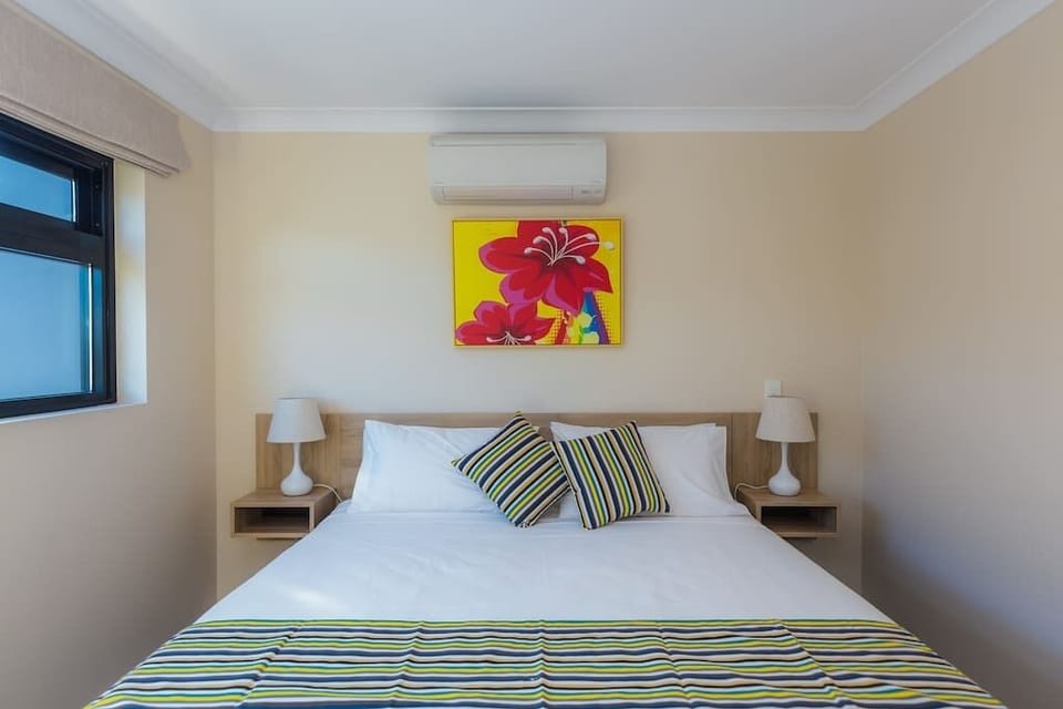 D.2BRM1K1D(200,300) Stylish 2 bedroom king apartment Windsor, Brisbane