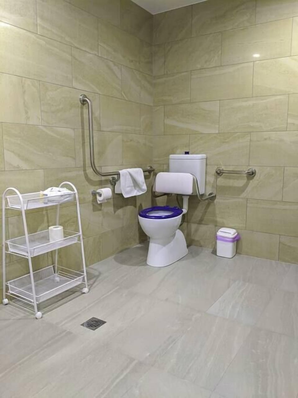 E.2BRDDA1K1D100/400Stylish 2bedroom DDA Easy Access King Apartment