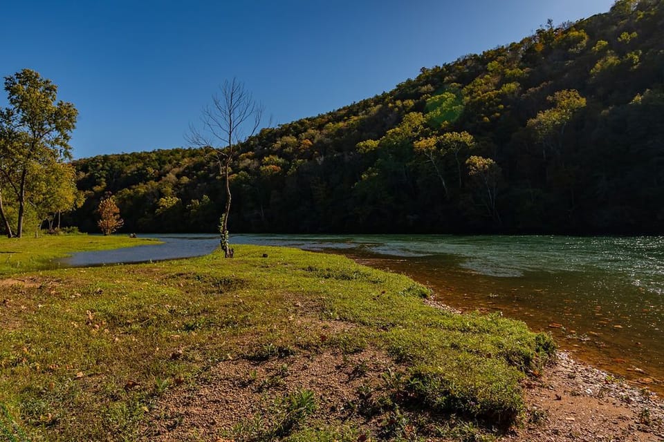 Direct Access to Lake Taneycomo