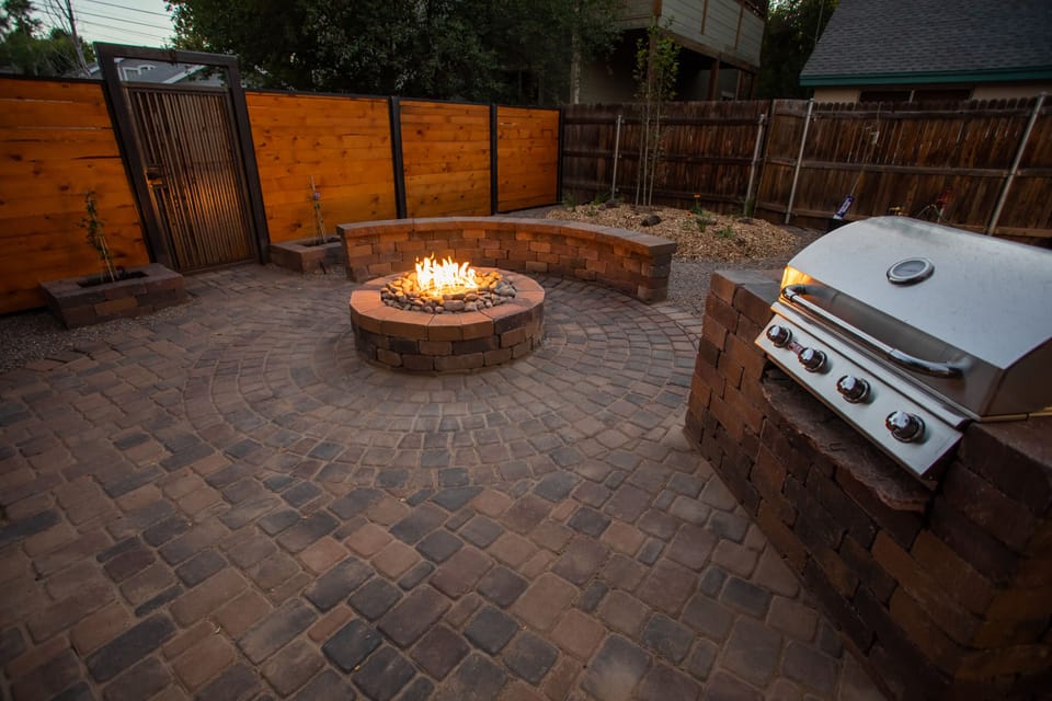 Built in BBQ grill