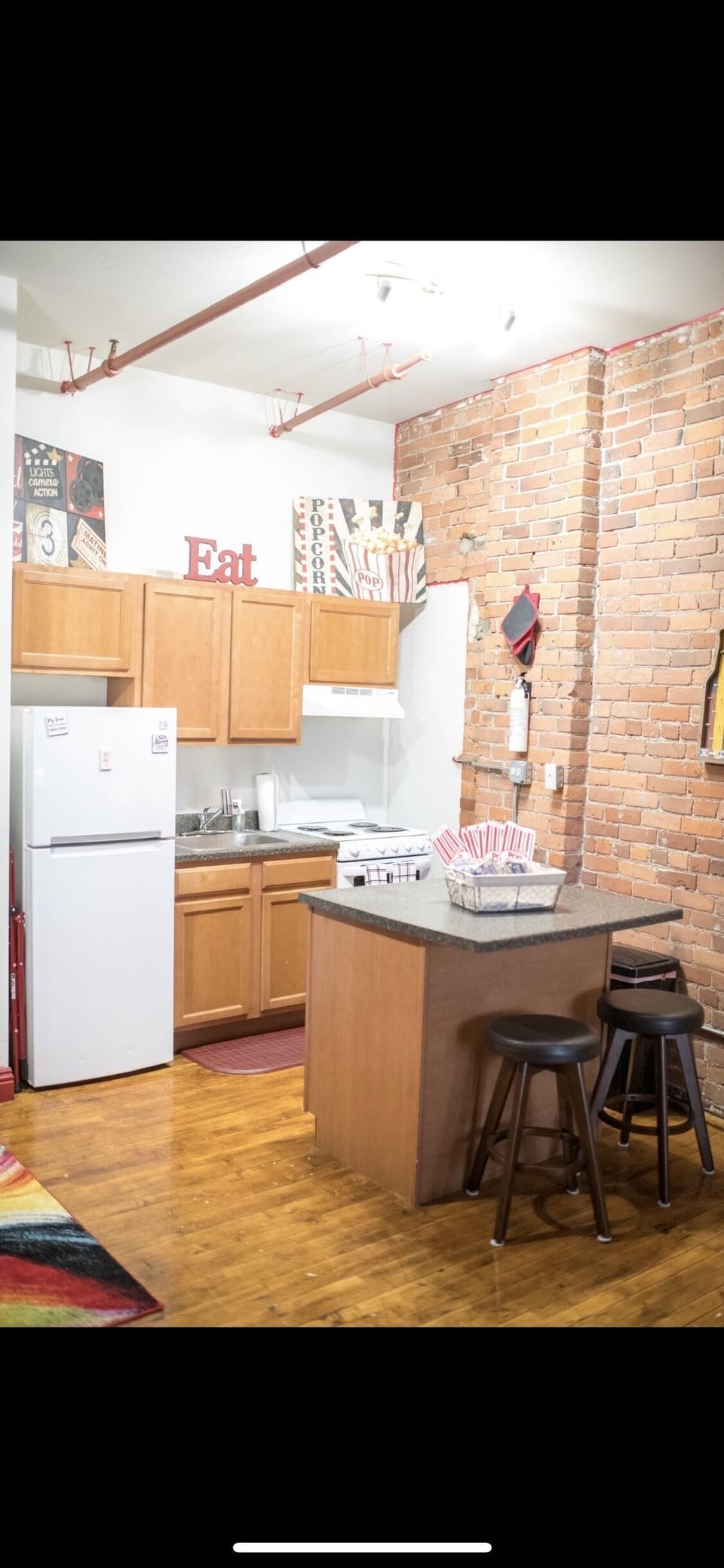 The kitchen 