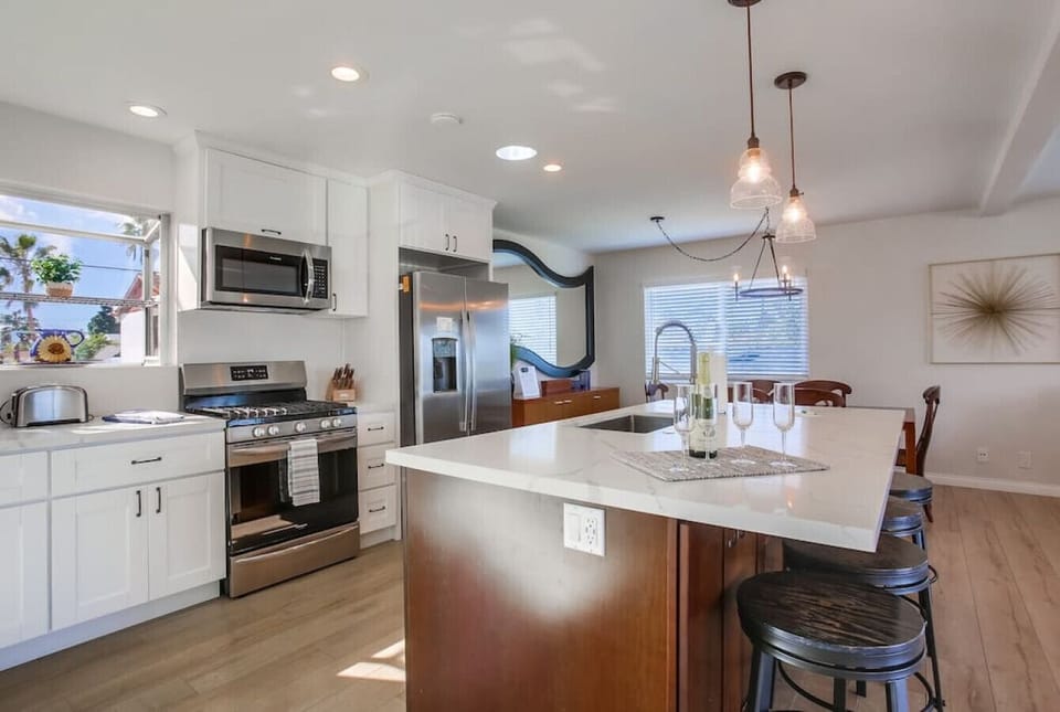 This home has a reverse floor plan, meaning the kitchen and main living area are upstairs.