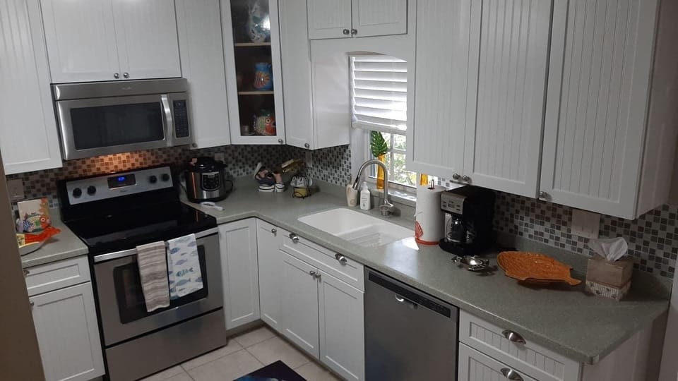 Full equipped kitchen