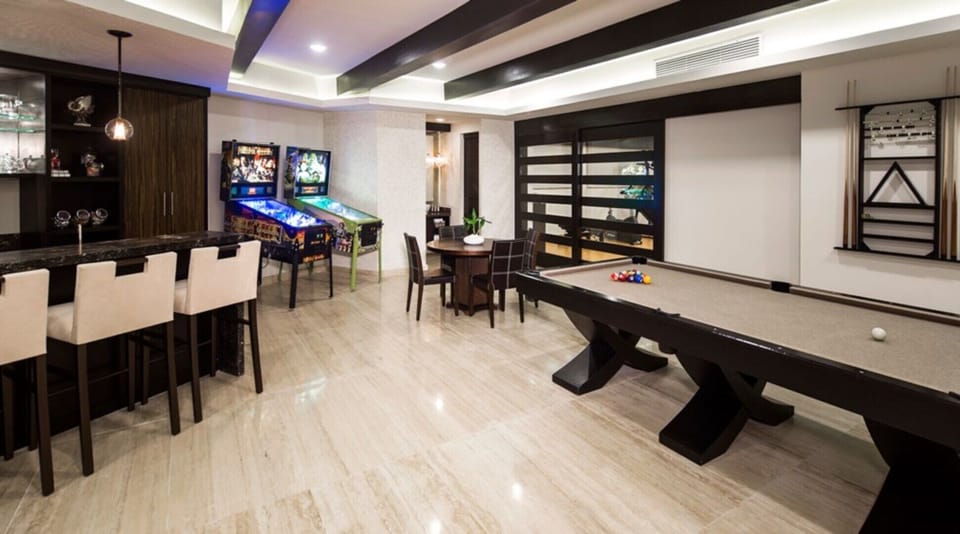 Game room
