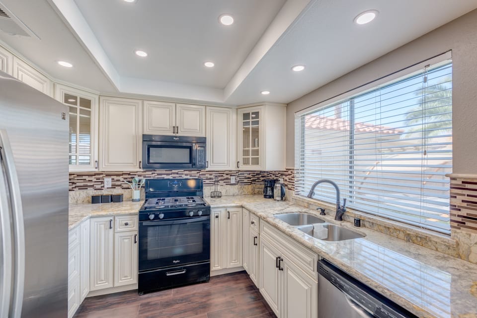 Prepare your favorite meals at the spacious, fully equipped kitchen.