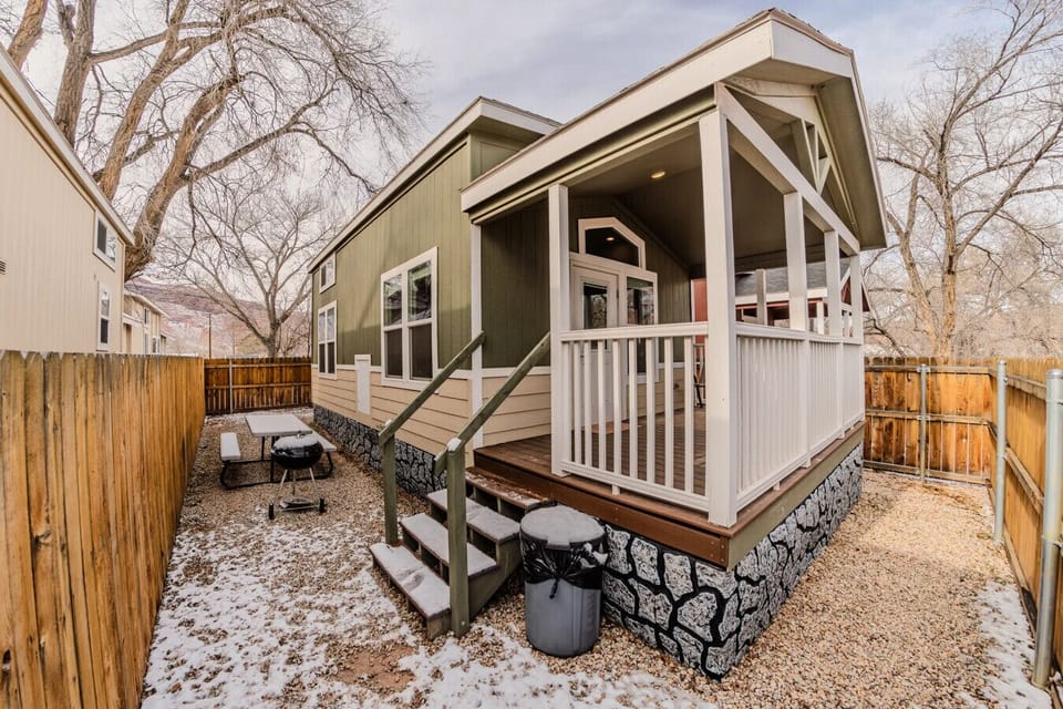 Winter at Hidden Canyon Cabin at Edge of the Desert in Moab