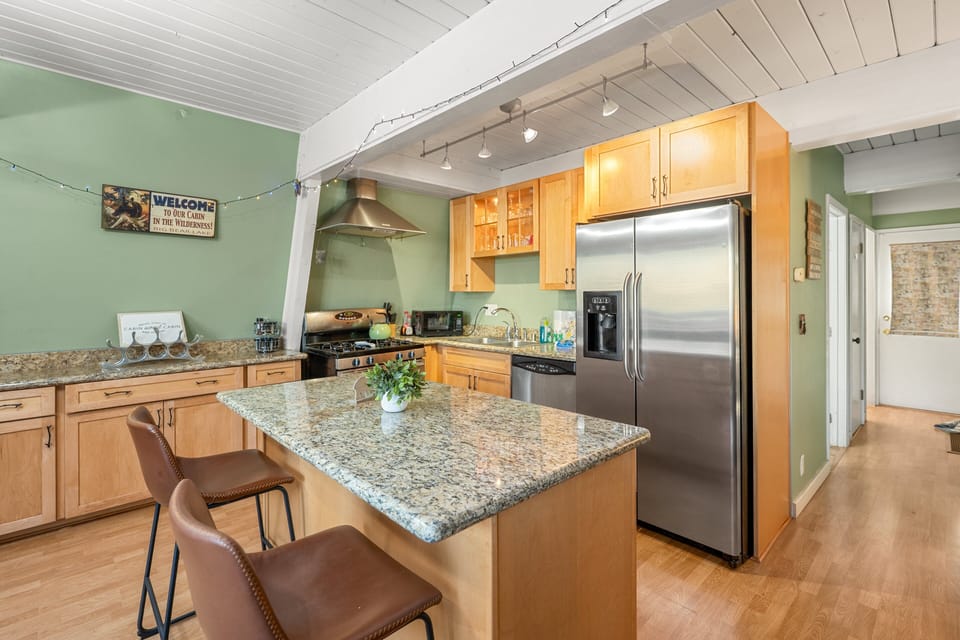 Kitchen Bar