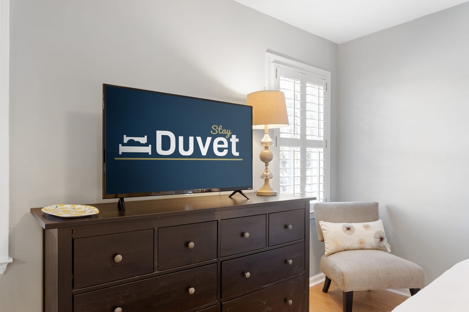 Bedroom 1 (King Bed) - w/ 43" 4K HDTV