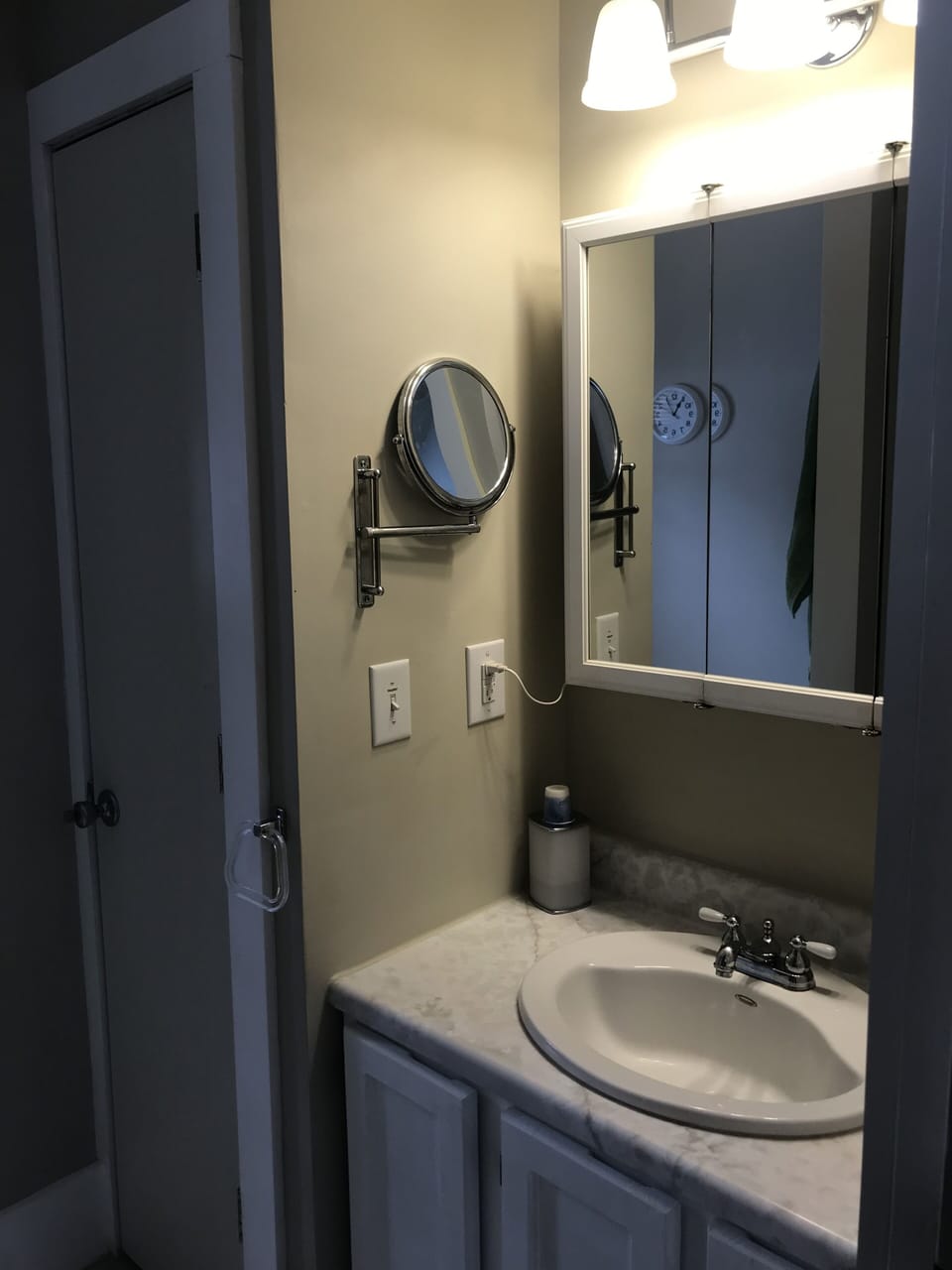 1st Floor Full Bath with separate shower and tub