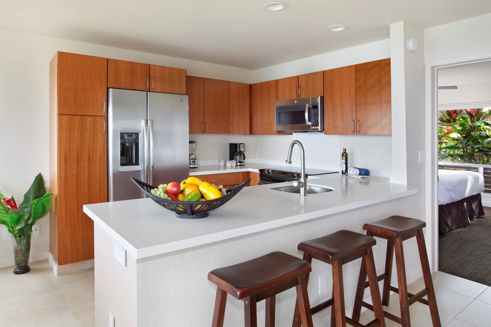 Fully stocked kitchen.