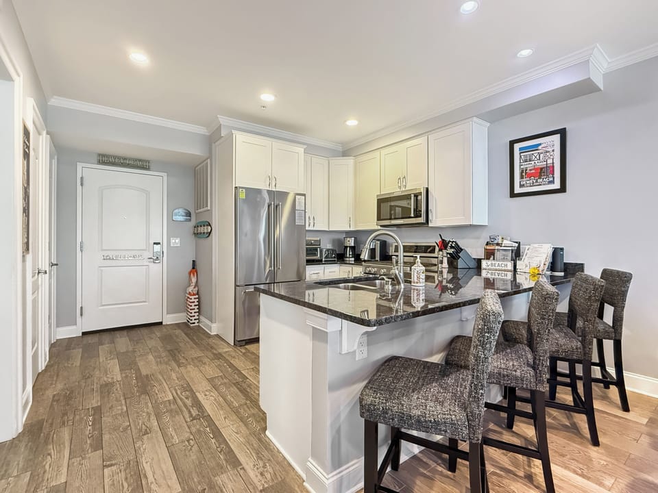 Dewey Beach Penthouse Kitchen