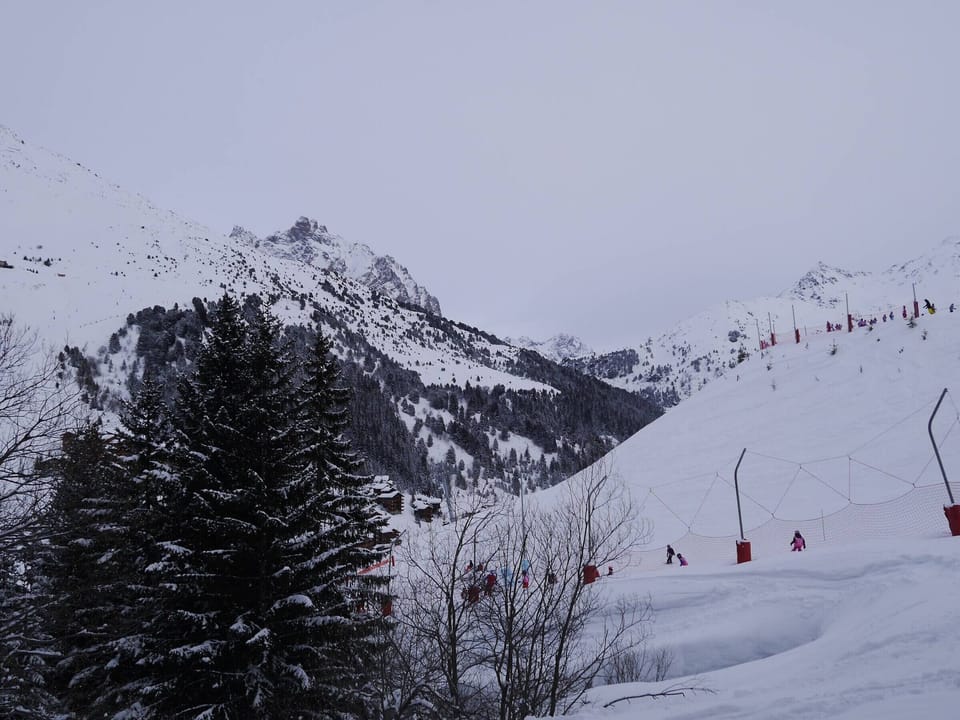 Snow and ski sports