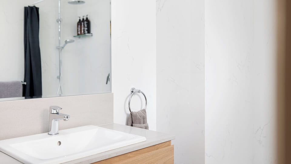 Ensuite
