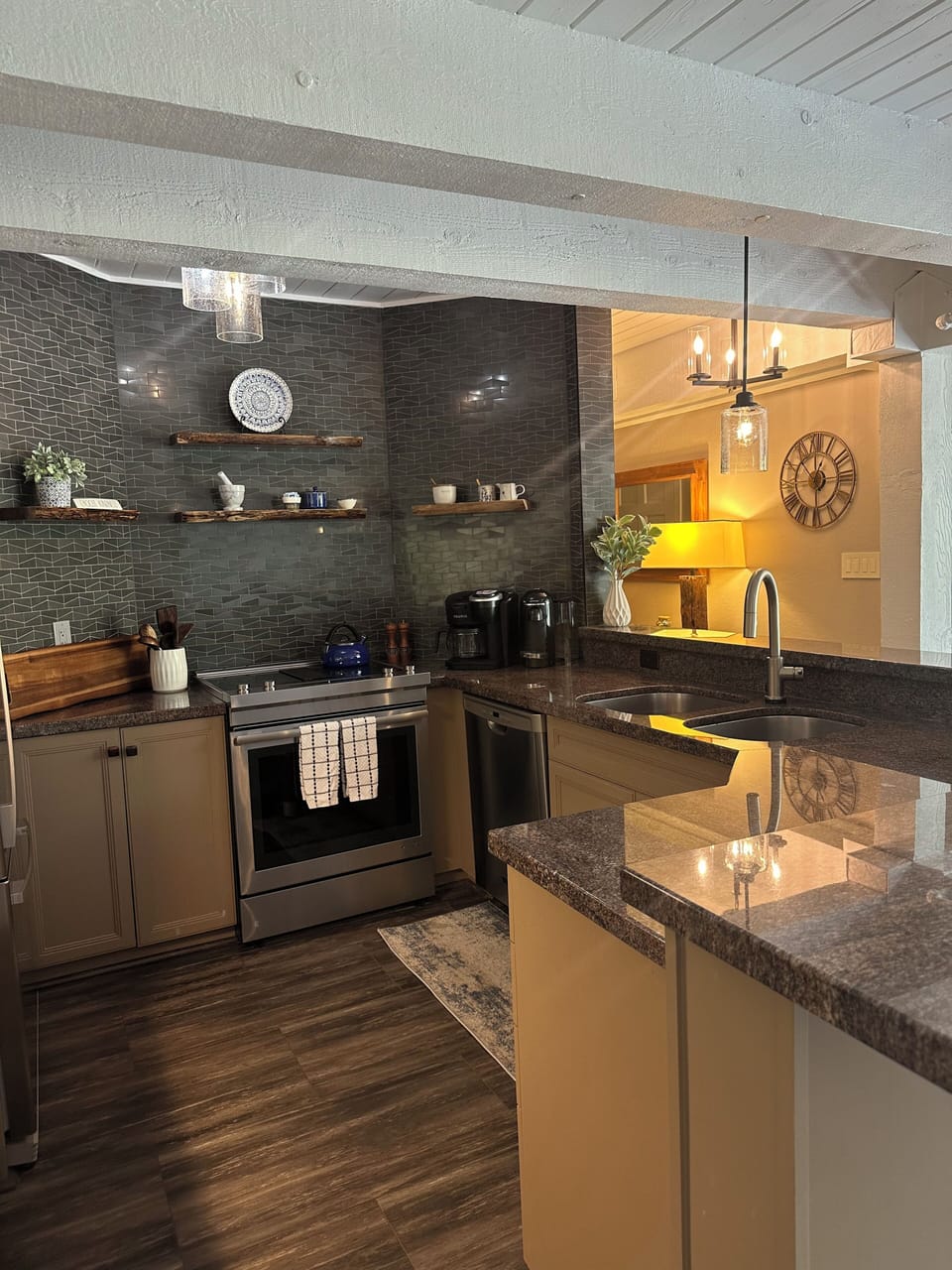 Brand new Range and Oven with new flooring and tile.
