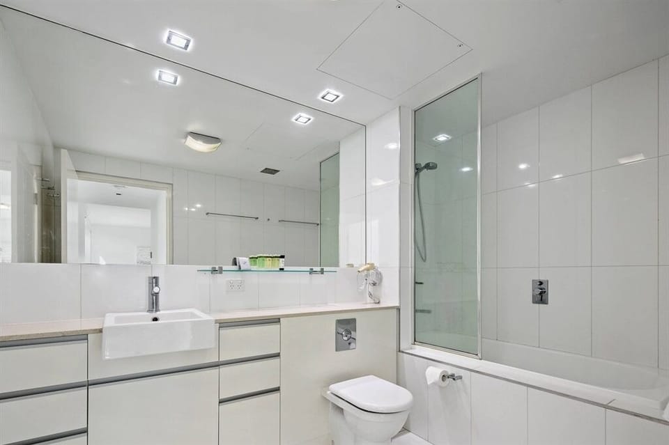 3-bedroom-top-floor-apartment-15-24-2000x1333