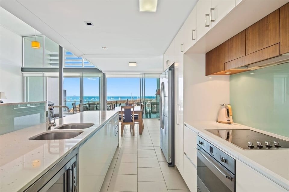 4-bedroom-top-floor-penthouse-ap-39-3-2000x1333