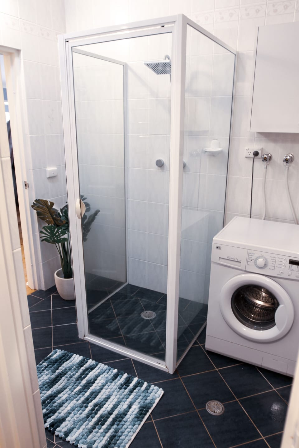 The 2nd Bathroom combined laundry