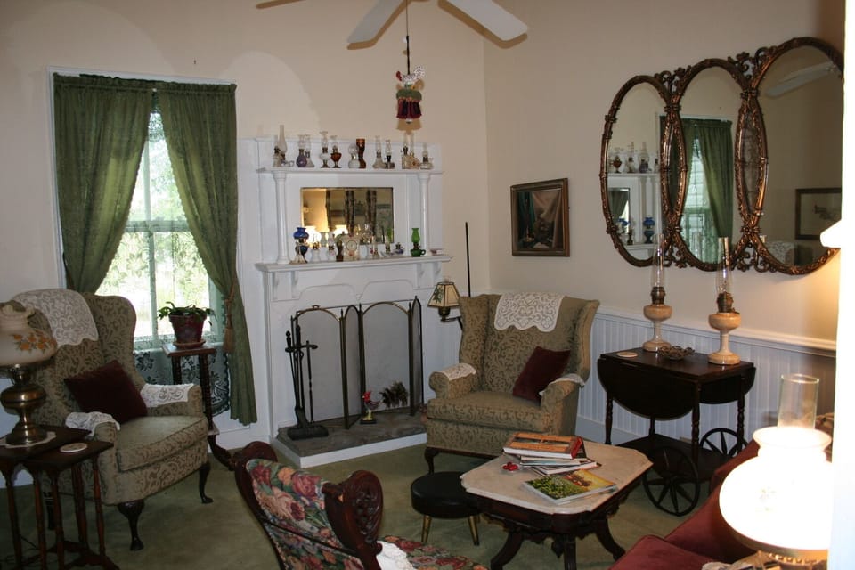 First floor parlor, sitting area.