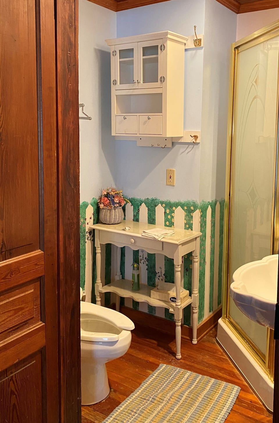 Garden Room bath