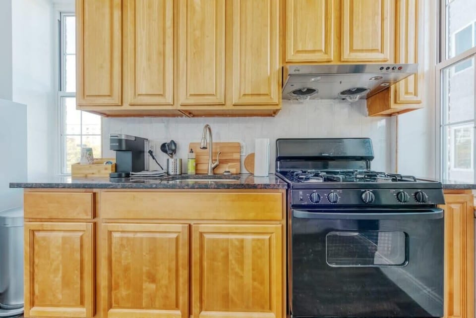 Kitchen equipped with essential cookware