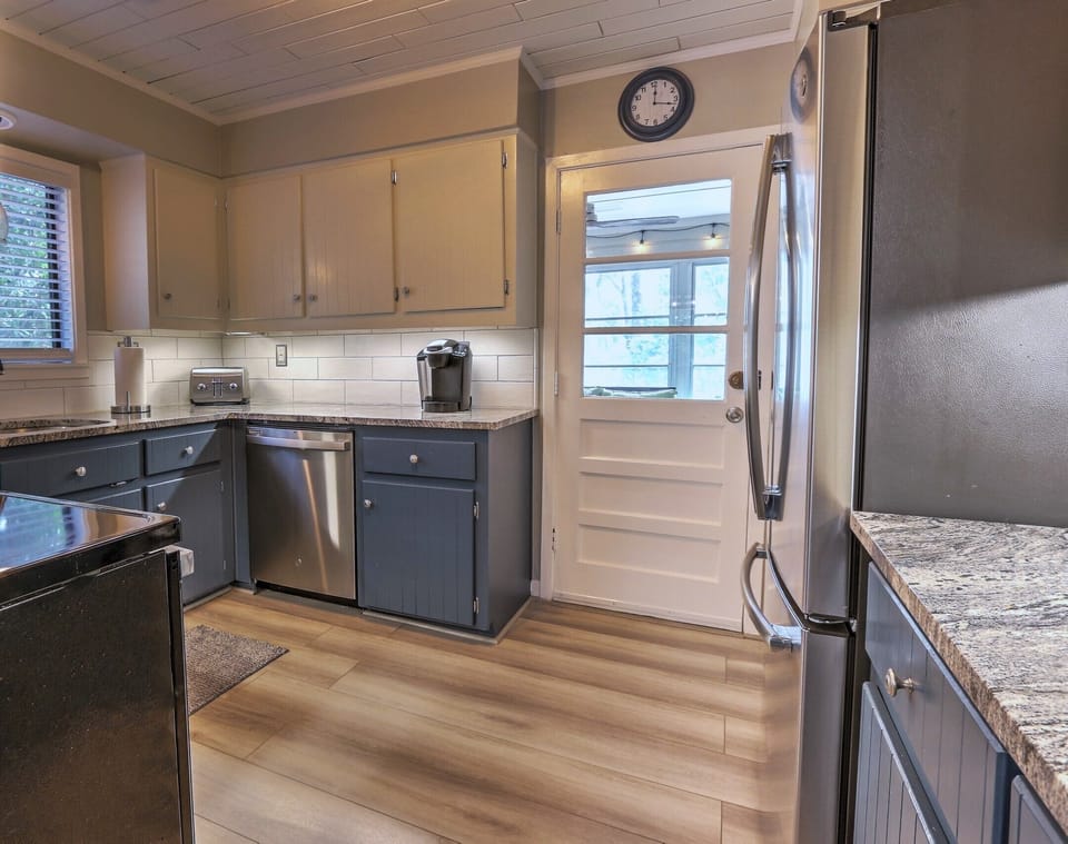 Fully equipped kitchen