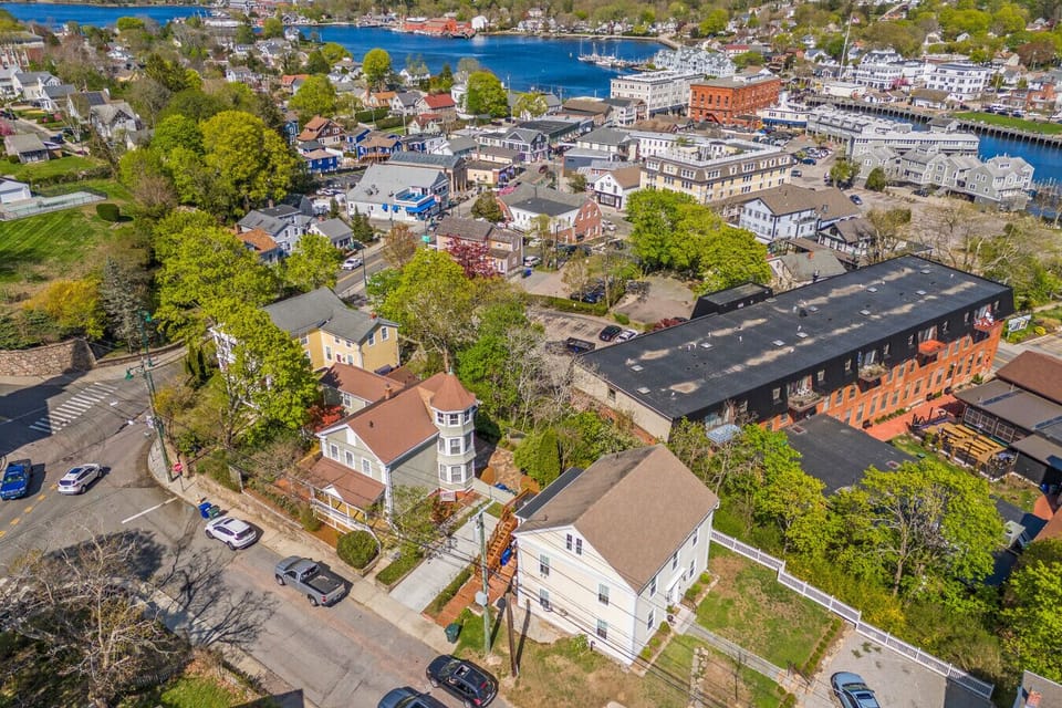 Located only steps from Historic Downtown Mystic.