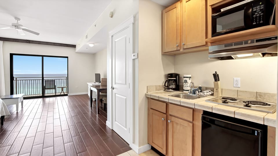 Kitchenette with dorm size fridge!