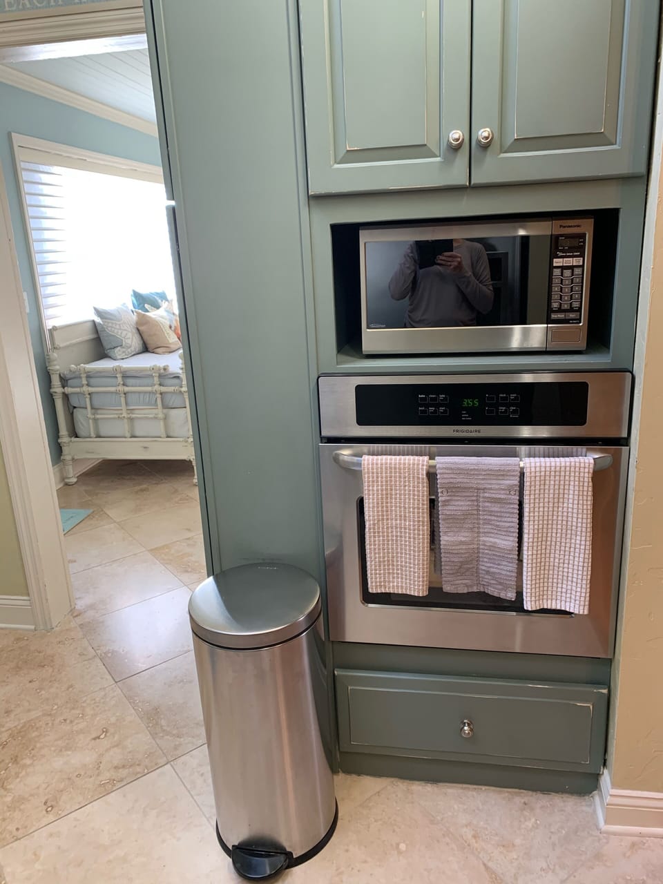 Microwave to warm your coffee or pop some corn! 