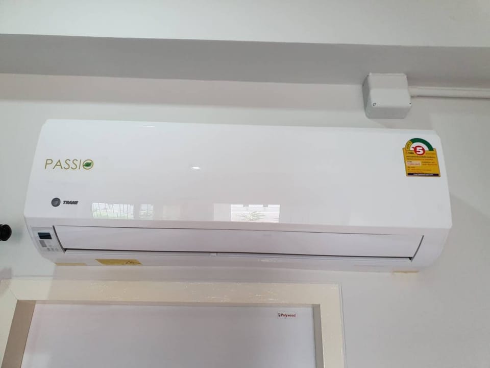 Basic Studio, Multiple Beds | Blackout drapes, soundproofing, iron/ironing board, free WiFi