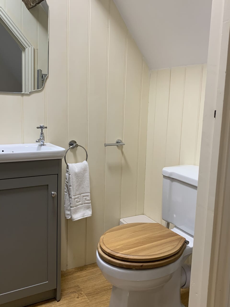 Ensuite bathroom 