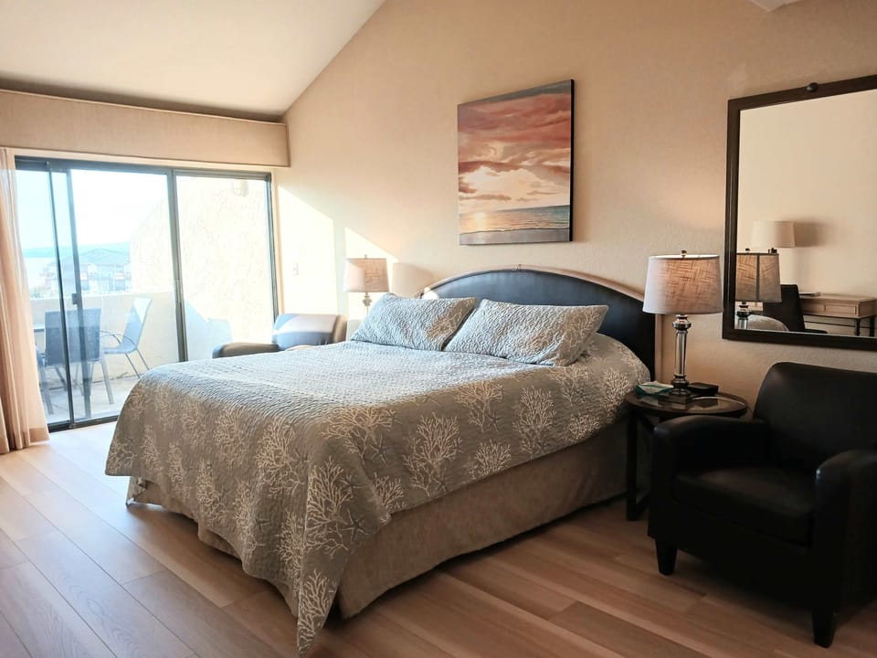 King Bed 