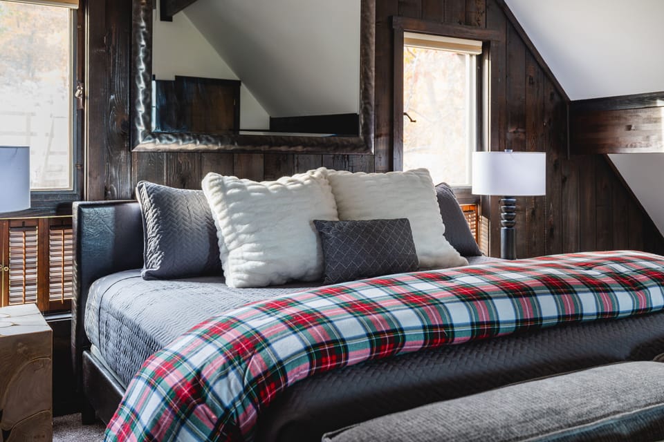Upper level bedroom